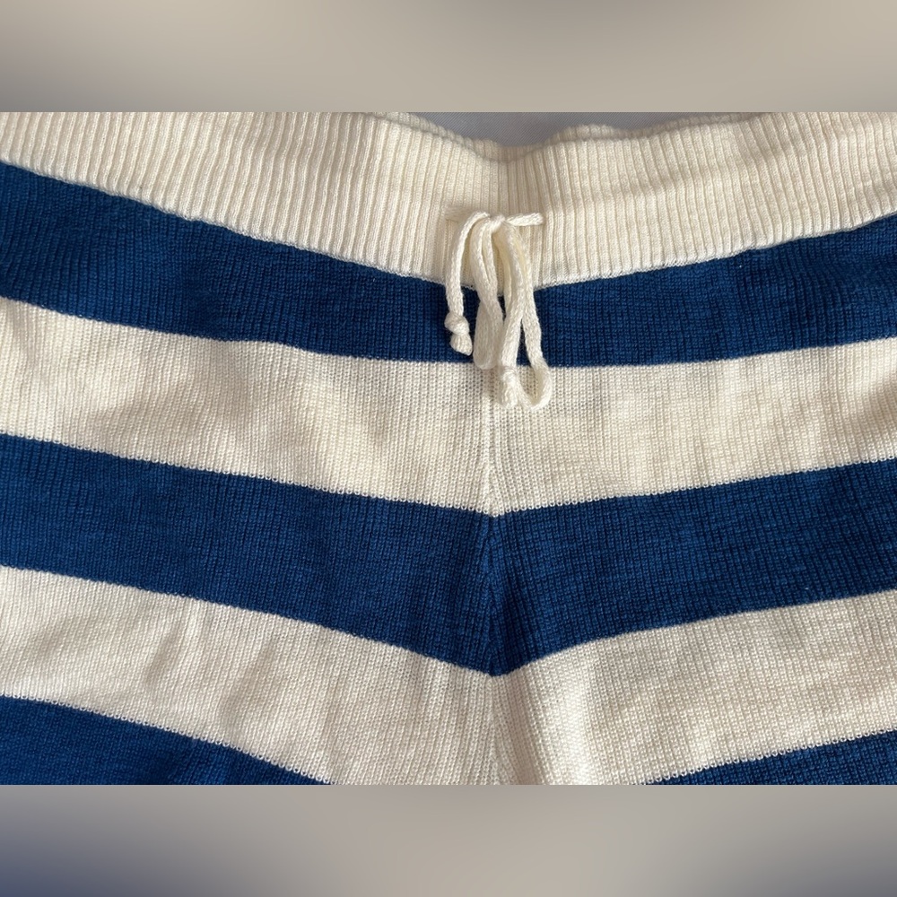 JoyLab Women's Striped Sweater Shorts - Picture 5 of 6